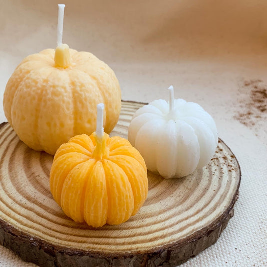 PUMPKIN LOVER CANDLES!