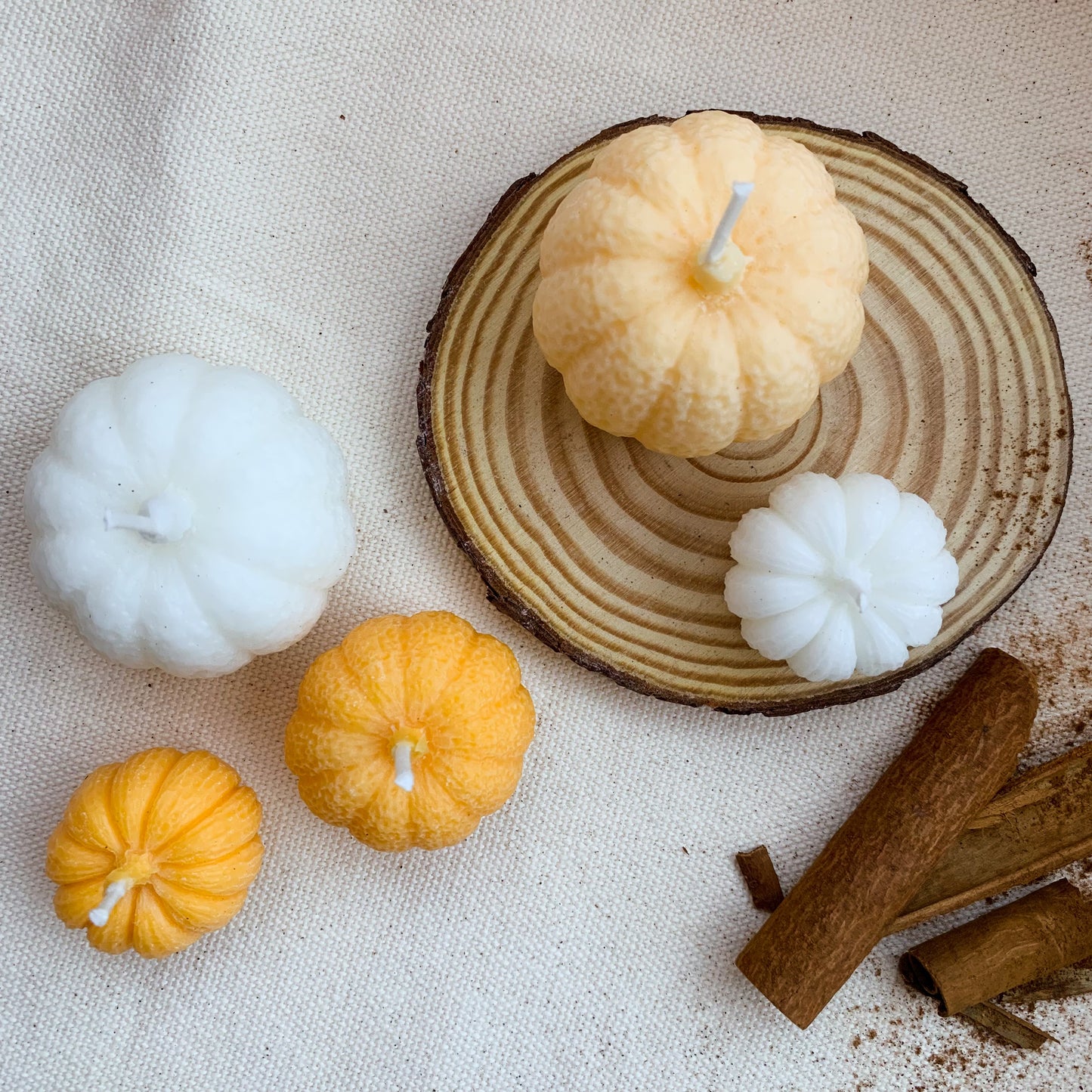 PUMPKIN LOVER CANDLES!