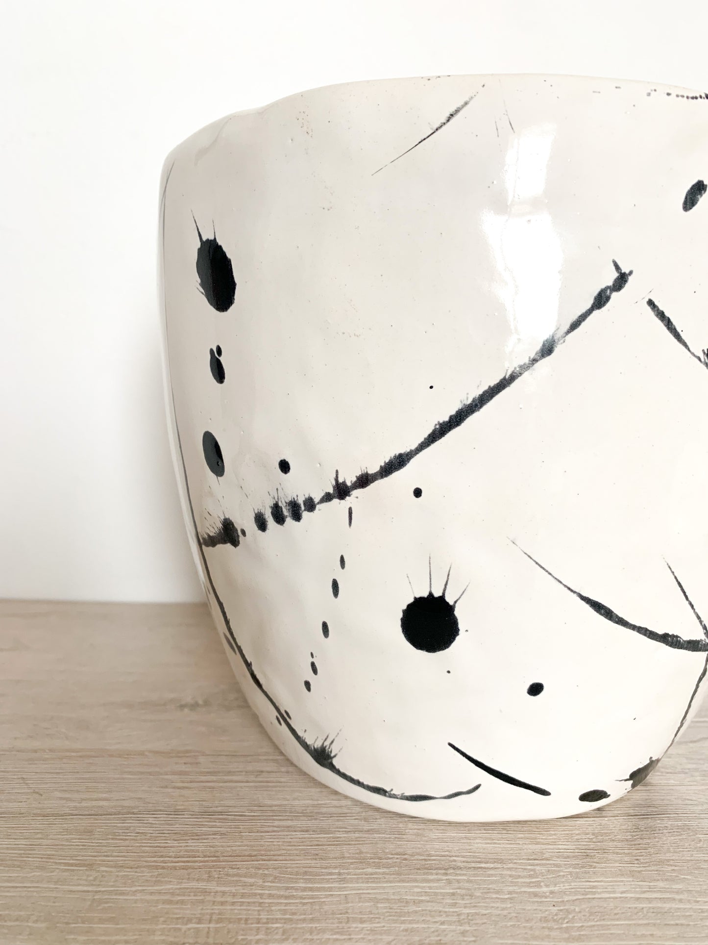 SPLASHY POT